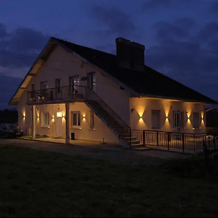 Résidence Les Poiriers - Petite Confort Avec Salle De Bain Privative 3*